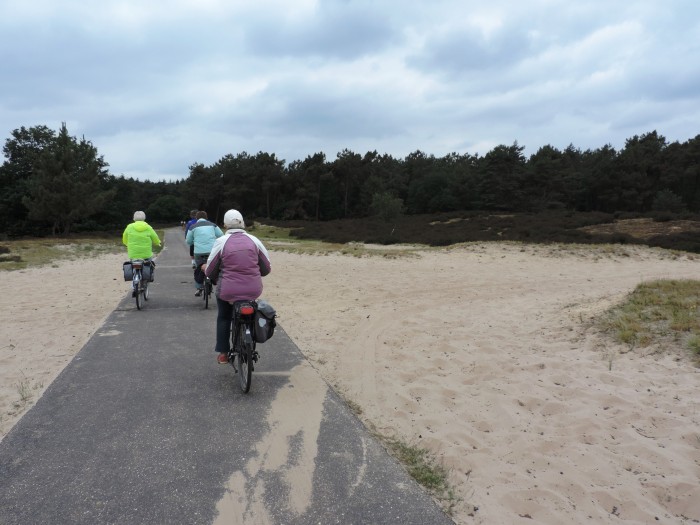 De vrolijke fietsers van Senioren Haaren