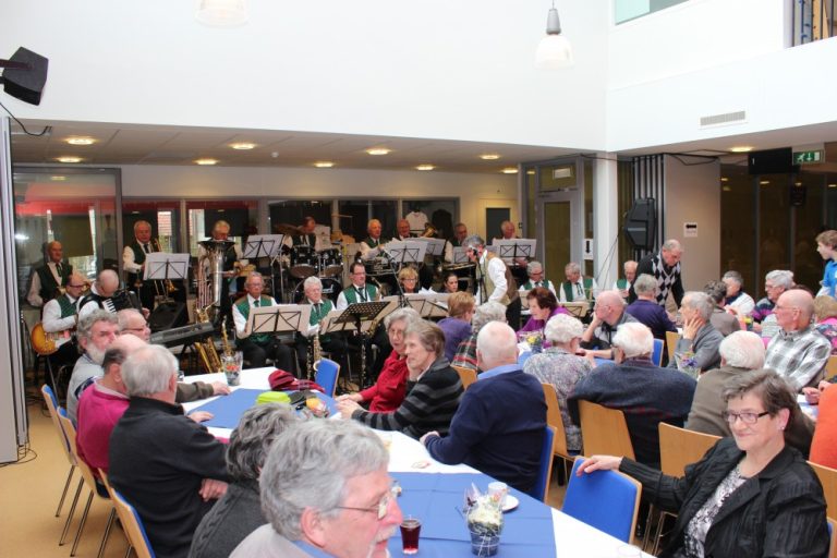 Haal uw kaarten voor de Seniorenmiddag in De Coppele Westend Oisterwijk