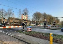 Ook in Oisterwijk komen flitspalen bij spoorovergangen