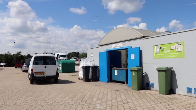 Gemeente Oisterwijk sluit milieustraat eerder vanwege warmte