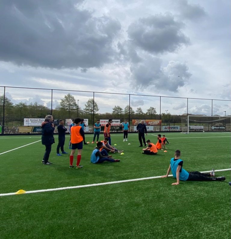 Zaid Suleyman en Trinitas richten vluchtelingenvoetbalteam op