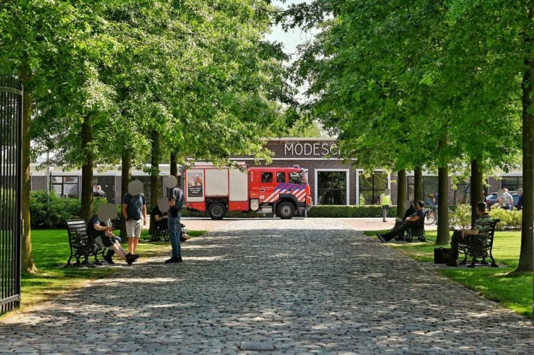 Bedrijf in Moergestel blust brand zelf en Oisterwijkse Brandweer komt voor nacontrole