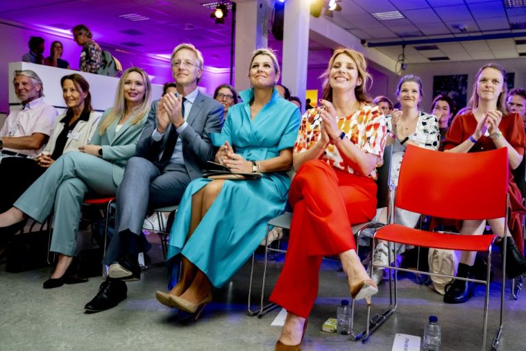 Moergestelse ontmoet Koningin Maxima