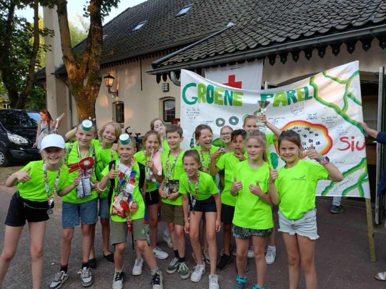 Kids Groene Parel winnen Oisterwijkse Avondvierdaagse