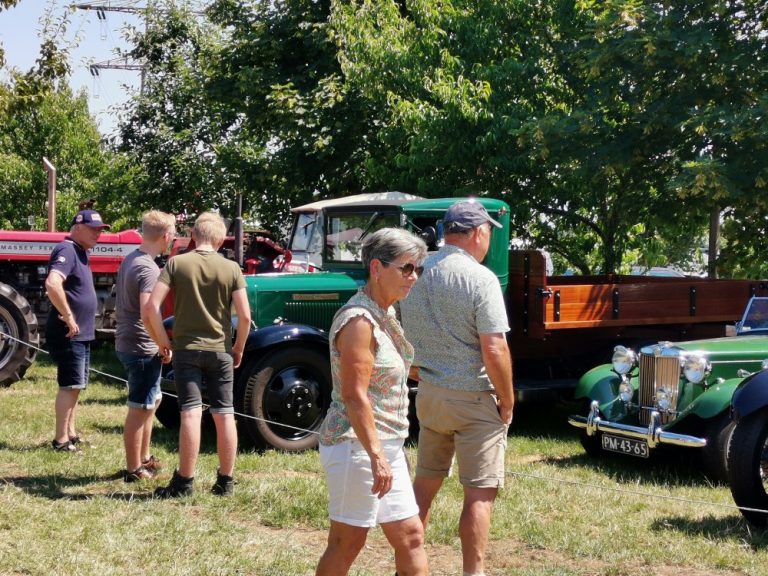Dag met historische landbouwmachines werd goed bezocht