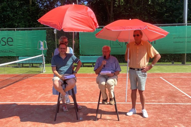 Tennisclub TECO viert 60 Jaar met heerlijke barbecue