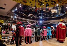 Film: Sinterklaas is in het land en zijn Pieten ook!