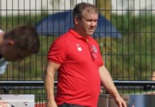 Bas Gösgens blijft jaar langer trainer bij Trinitas Oisterwijk