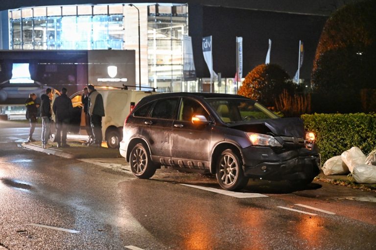 Ongeval met twee voertuigen op Heusdensebaan Oisterwijk