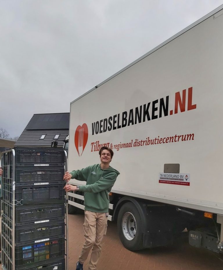 Oisterwijkers helpen weer mee met inzameling voor de Voedselbank