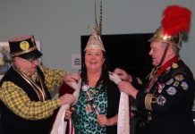 Brandwachter en Döllekeswachter op bezoek bij Prinses van De Vloet