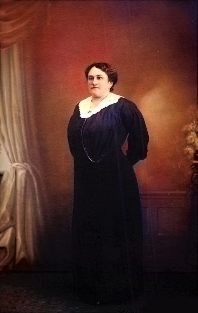 Lezing en koor mengen zich over Russische Madame uit Heukelom