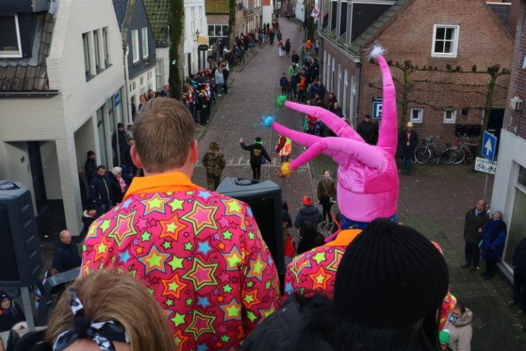 Personenvervoer op carnavalswagens in Oisterwijk beperkt mogelijk