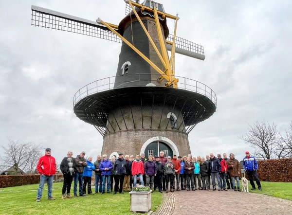 Wandelen langs interessante bezienswaardigheden in de omgeving van Heukelom