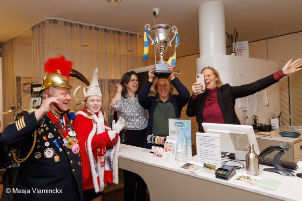 De winnaars van de etalagewedstrijd in Döllekesgat (+ Film)