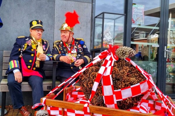 Ook bij de Nieuwsklok is tijdreizen nog niet gelukt