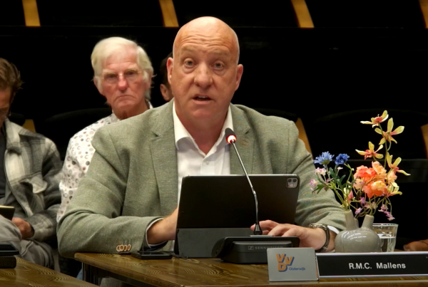 VVD raadslid knabbelt aan persvrijheid na weigering column in Nieuwsklok