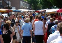 Eerste Pinksterdag jaarmarkt en zaterdag feest in Haaren