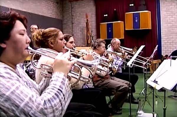 Beeldbank Oisterwijk: Verhuizingen verenigingen naar Tiliander, 2004