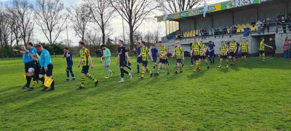 Nemelaer Haaren deelt de punten met concurrent Kruisland