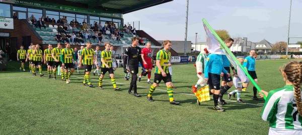 Nemelaer Haaren speelt gelijk tegen Achilles Veen