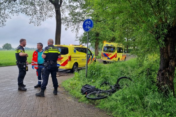 Fietser naar ziekenhuis na val in Oisterwijk