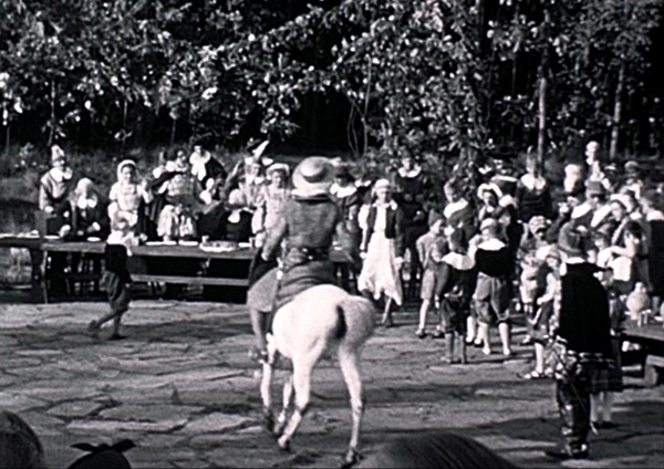 Beeldbank Oisterwijk: Openluchtspel Oisterwijk 1939 – Don Quichot op de bruiloft van Kamacho