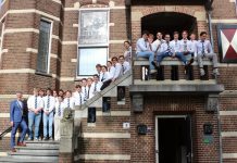 Oysters Kampioenen gehuldigd door burgemeester Oisterwijk