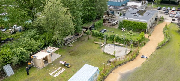 Bouwmarkt helpt bij realisatie blokhut Scouting Sint Jan Moergestel