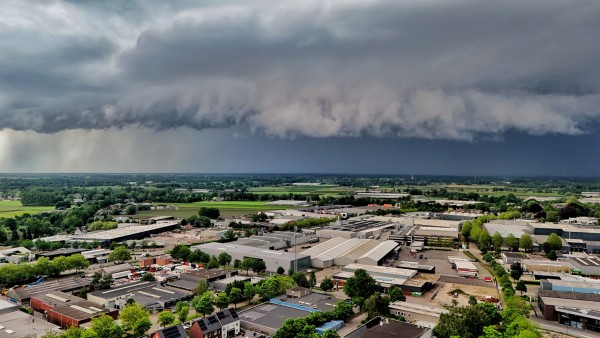 Rolwolk boven Oisterwijk