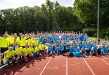 Bijzondere groepsfoto voor 80-jarige Taxandria Atletiek Oisterwijk