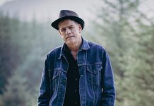 GUO ontvangt steun voor hulp aan minima en vluchtelingen van AZC Oisterwijk