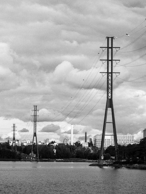 Wil je besparen op je energierekening? Hier zijn 4 tips om over te stappen  *