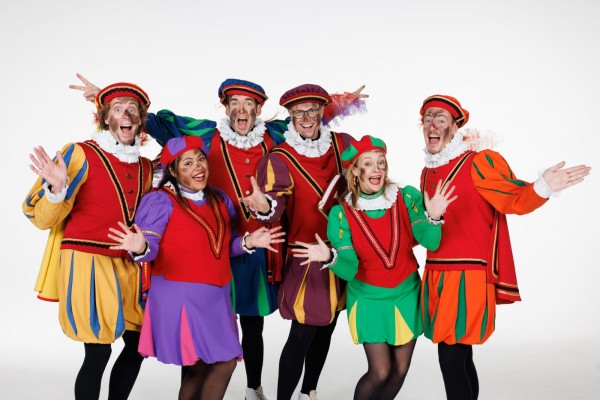 Stichting helpt Sinterklaas