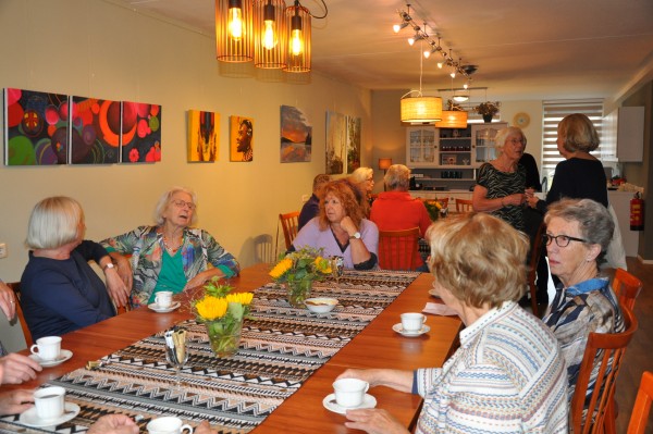 Vrijwilligers nemen na 12,5 jaar afscheid van exposities in De Inloop