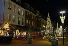 Heerlijke Kerst sferen op het Lindeplein in Oisterwijk