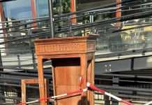 Vandalen slopen uitleen boekenkast op Lindeplein Oisterwijk