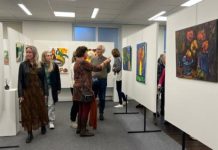 Expositie Beeldkracht geopend door wethouder Oisterwijk