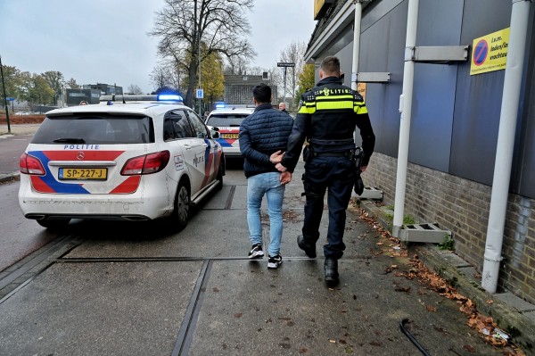 Drie winkeldieven aangehouden in centrum Oisterwijk