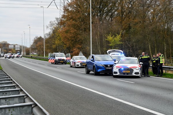 Man aangehouden na achtervolging met 15 politiewagens