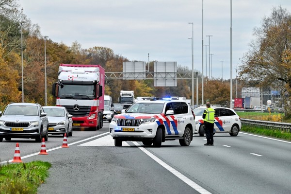 A58 bij Moergestel deels gesloten na ongeval