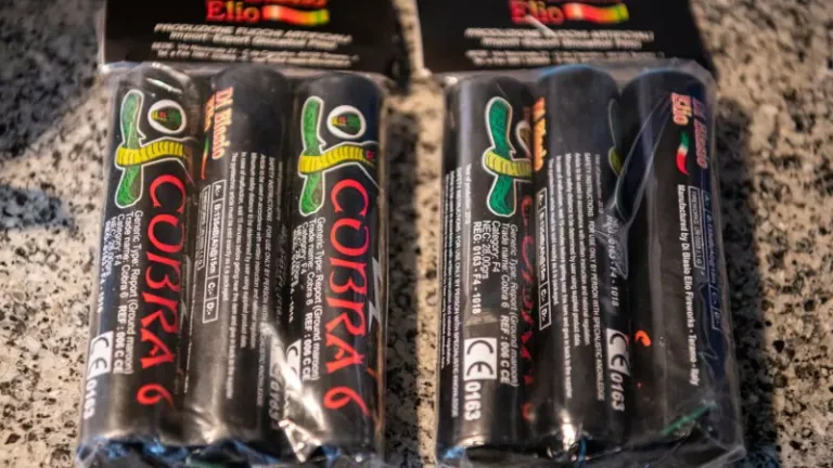 Illegaal vuurwerk aangetroffen in Haaren