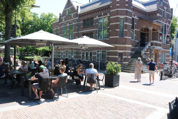 Zijn gemeente en consument hun geld kwijt bij faillissement cadeaukaart?