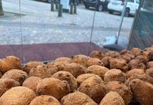 Oliebollen van Matteo op Oisterwijkse ijsbaan *