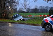 Dronken automobilist in sloot in Oisterwijk