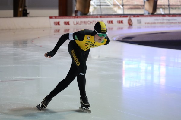 Zilveren schaatsmedaille voor Tom van Dijck schaatsclub Moergestel