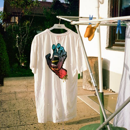 Tips voor het sneller drogen van je kleding in de tuin *