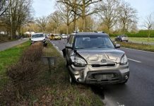 Drie auto’s botsen in kop staart op N65 bij Oisterwijk