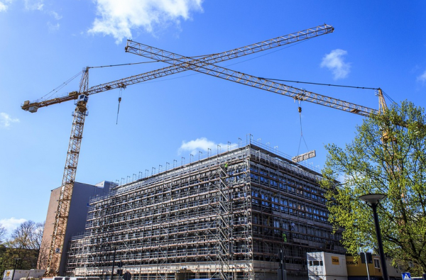De onmisbare rol van bouwkranen in moderne bouwprojecten *