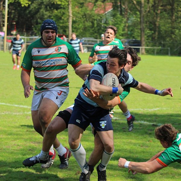 Oysters en Hoek van Holland brengen rugbyspektakel